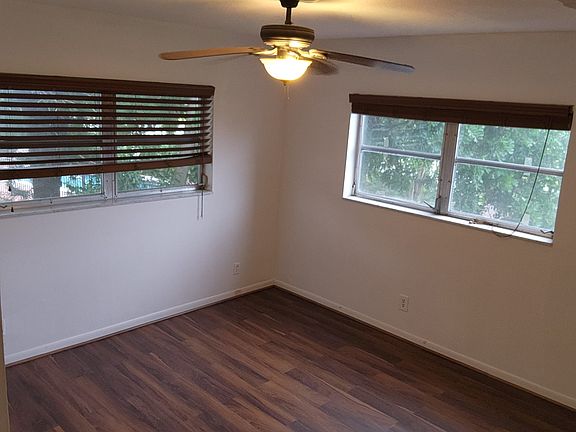 5th image of 1021 Crystal Lake Dr APT 203