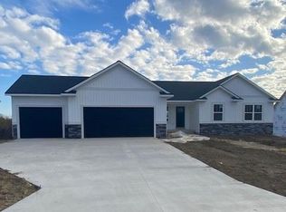 510 Ivy Grove North NW, Grand Rapids, MI 49534