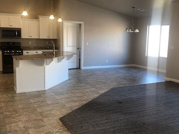 3rd image of 973 East 3850 South