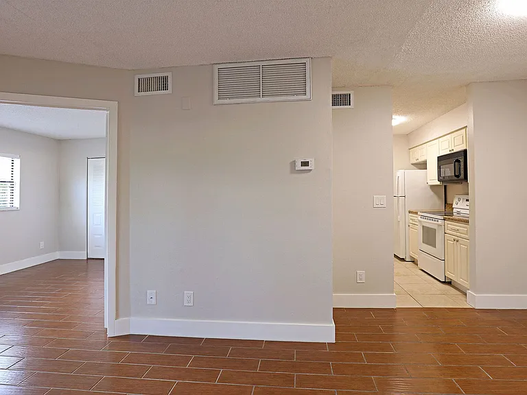 5303 Summerlin Rd #301 — Photo 11