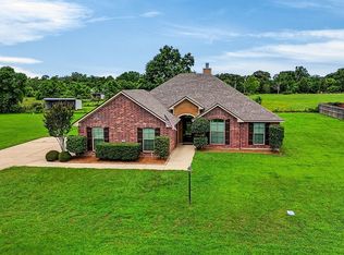 158 Lakeside Dr, Gloster, LA 71030