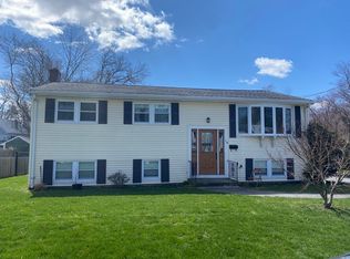 14 McGarvey Rd, Stoughton, MA 02072