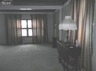 4500 Tommy Armour Dr, Flint, MI 48506