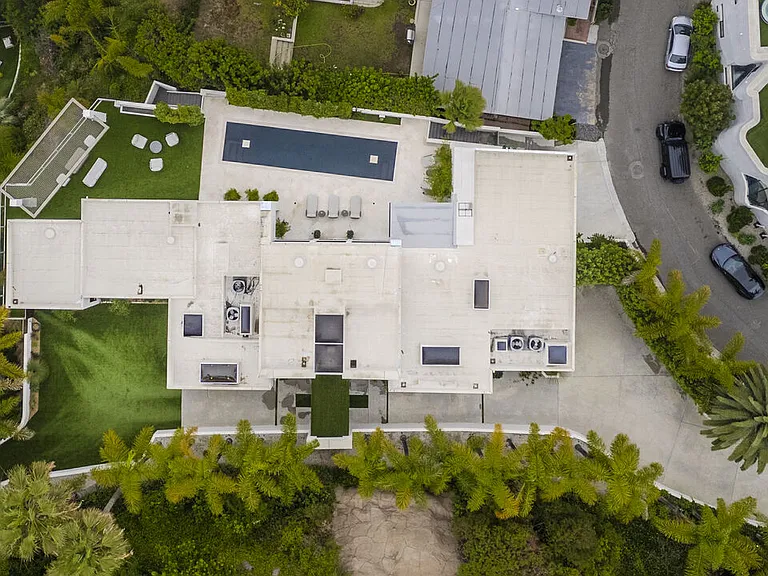 9405 W Sierra Mar Pl — Photo 67