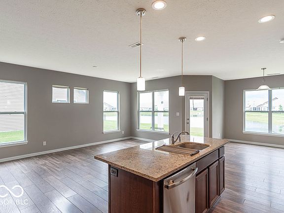 5th image of 8034 Milender Blvd