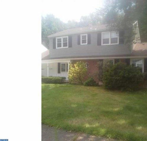 1st image of 8 Binford Ln