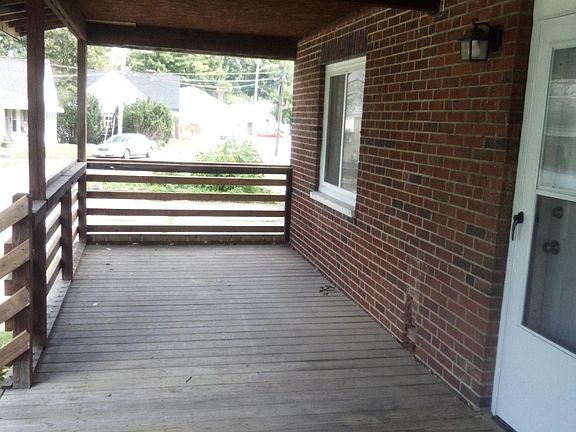 3rd image of 244 Ohio Ave