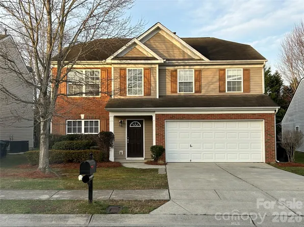 1477 Haverford Rd NW, Concord, NC 28027