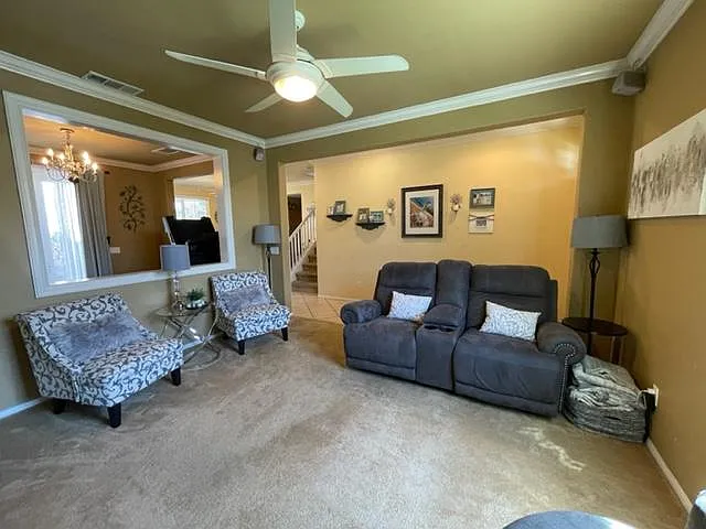 3 bed, 2.5 bath, 1720 sqft, $4,100 — Photo 3