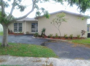 11310 NW 41st St, Sunrise, FL 33323