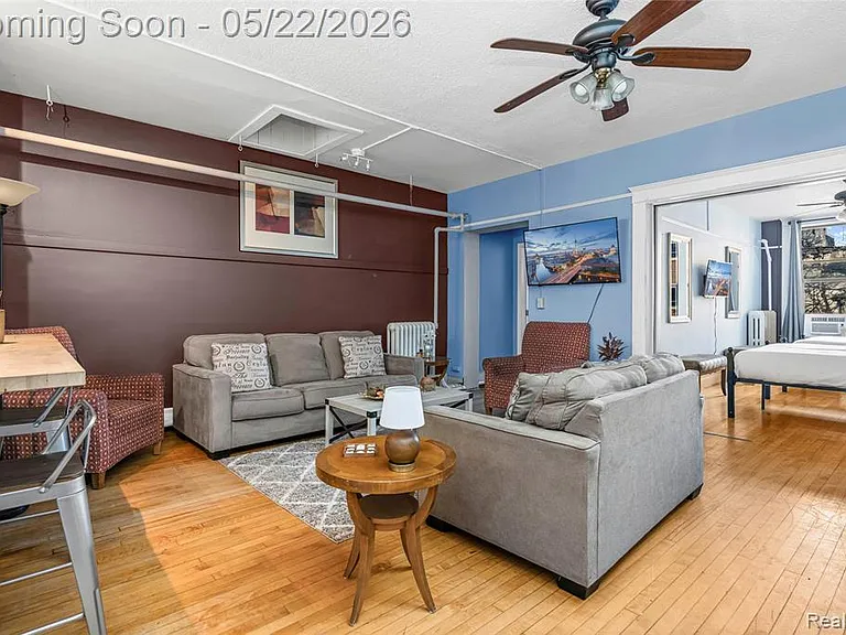 211 N Main St #1 — Photo 11