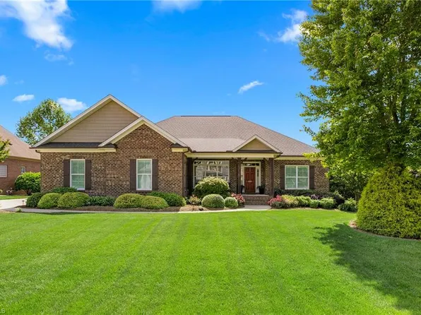 599 Tillie Scott Ct, Greensboro, NC 27455