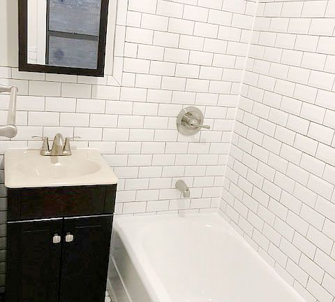 5th image of 245 E 94th St APT 3D