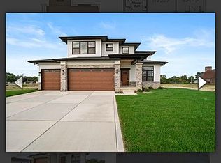 9670 Beacon Pointe Ln, Cedar Lake, IN 46303