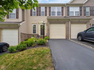 160 Southern Valley Ct, Mars, PA, 16046