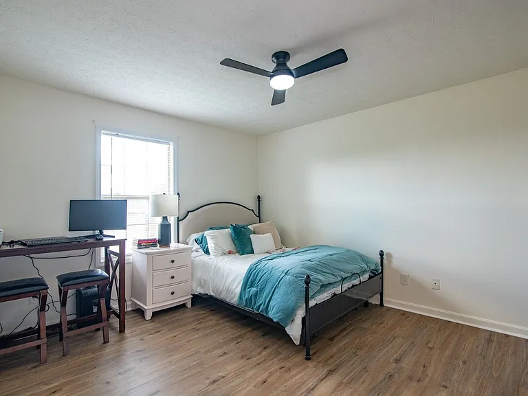 114 Twin Lakes Dr — Photo 30