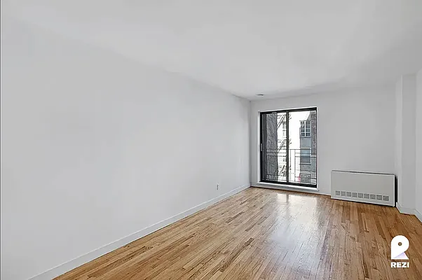 Rented by Compass | media 10