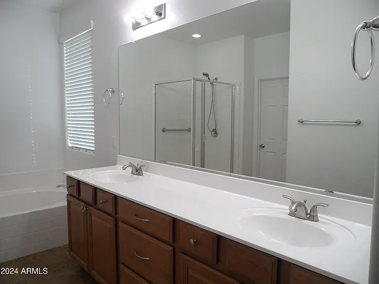 11319 E Sandoval Ave — Photo 8
