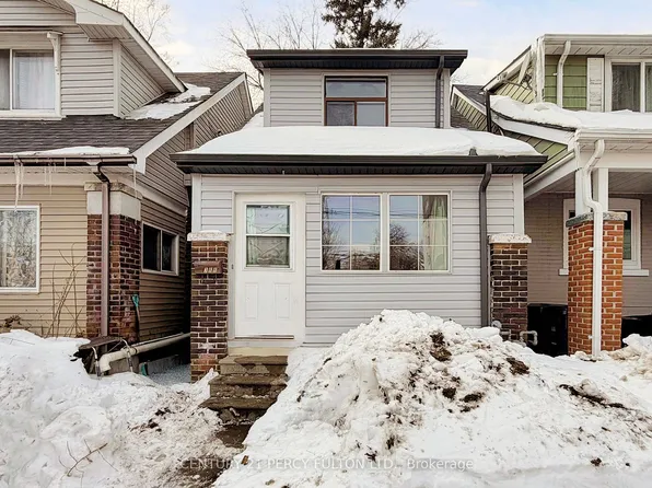 366 Coxwell Ave, Toronto, ON M4L 3B7