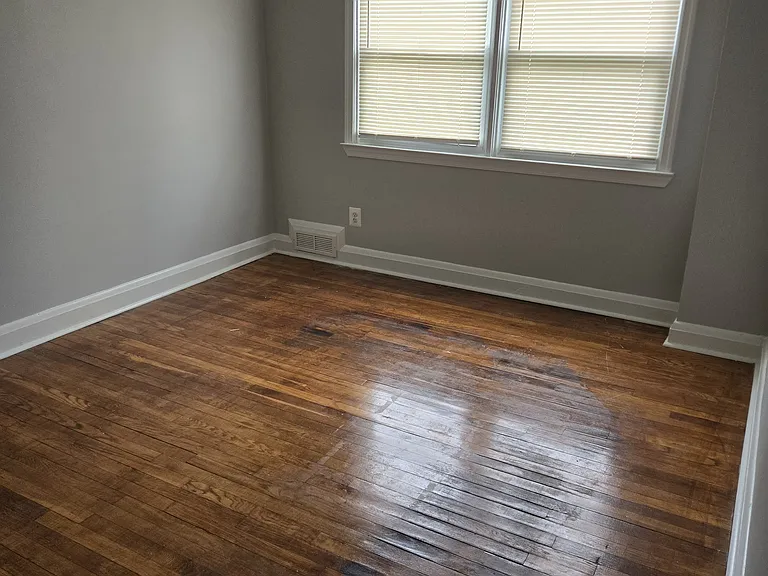 1529 Stonewood Rd — Photo 13
