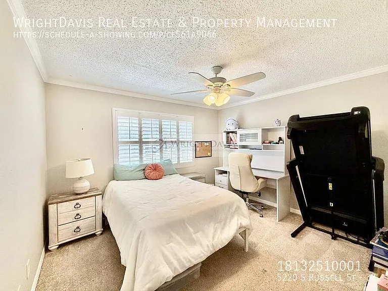 5220 S Russell St #32 — Photo 34