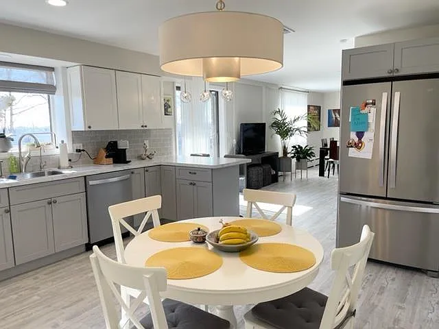 1 bed, 1000 sqft, $2,500 — Photo 4