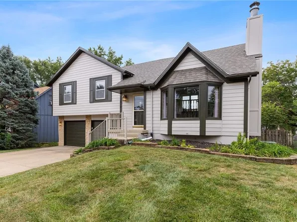 15619 W 125th St, Olathe, KS 66062