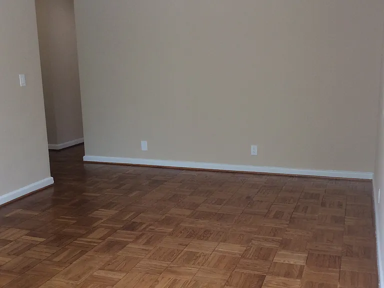 Connecticut Park Apartments — Photo 52