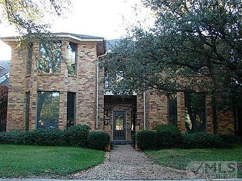2nd image of 123 Lytle Place Dr