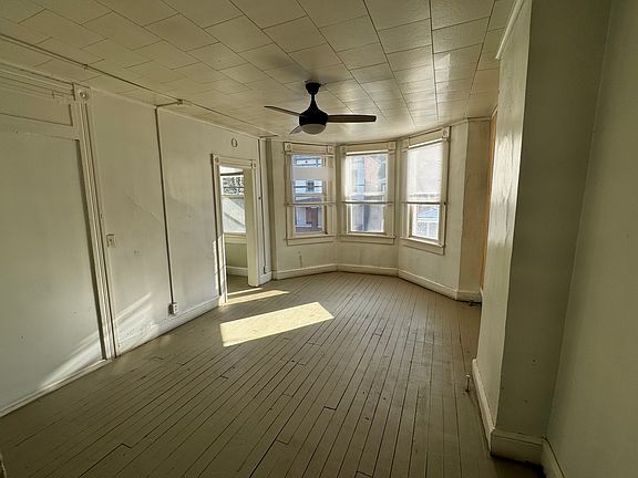 2nd image of 211 Maryland Ave #211.5