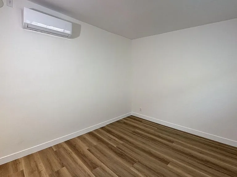 3630 Midvale Ave #1 — Photo 22