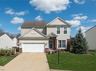 9225 Goebel Cir, Olmsted Township, OH 44138