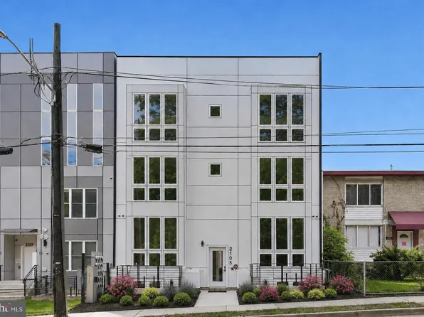2105 M St NE #5, Washington, DC 20002
