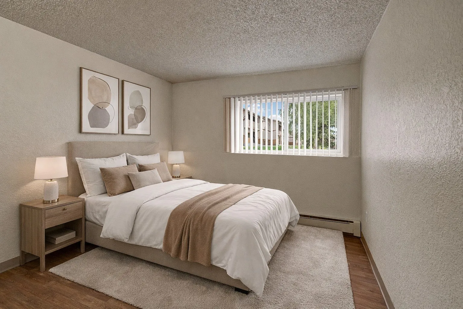 The Greenbriar — Photo 4