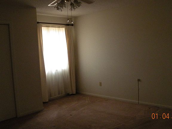 2nd image of 703 N Johnson St