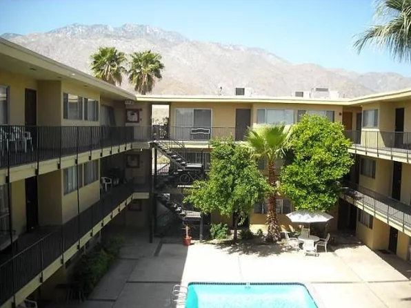 381 N Sunrise Way #33, Palm Springs, CA 92262