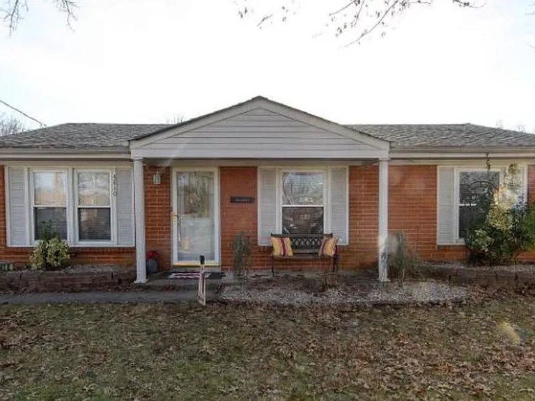3410 Foreman Ln — Photo 1
