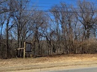 N Ridgely Dr #6, Fayetteville, AR 72701