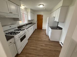 10 Brookfield Rd #C3, Riverside, RI 02915