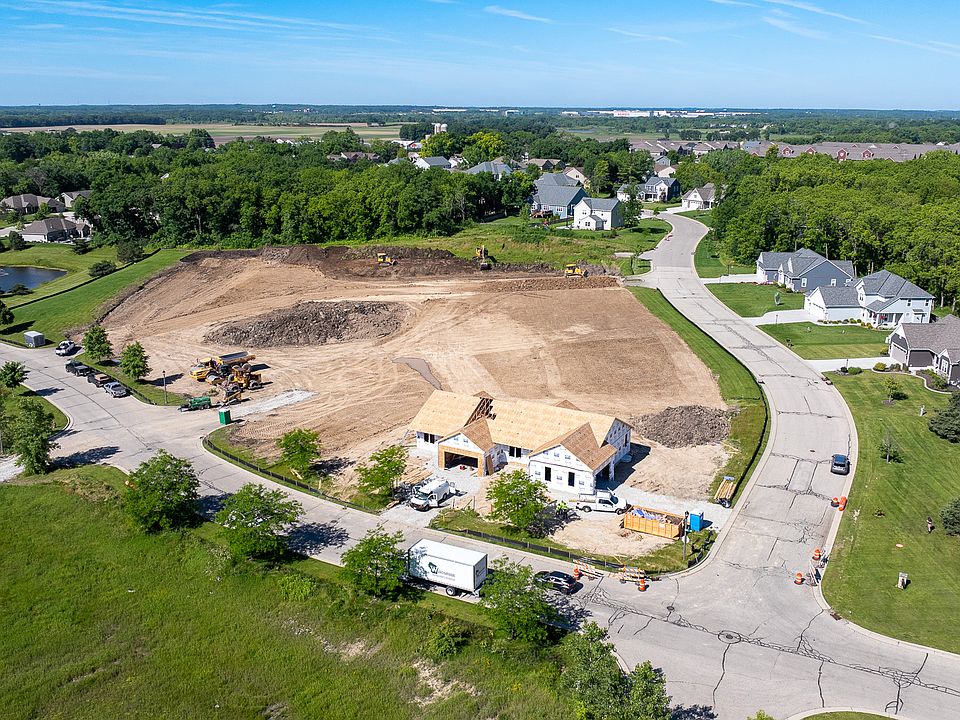 Summit at Bain Station by Stepping Stone Homes in Pleasant Prairie WI