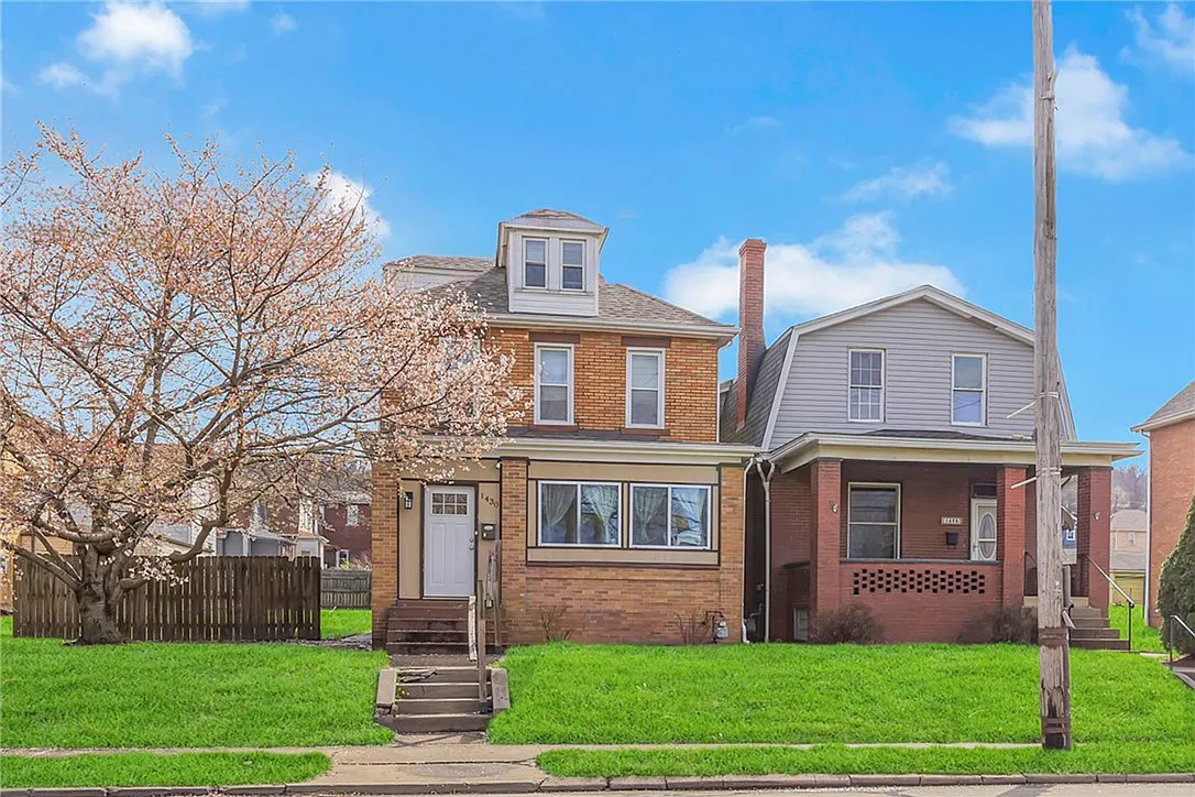 1430 Duss Ave photo 1