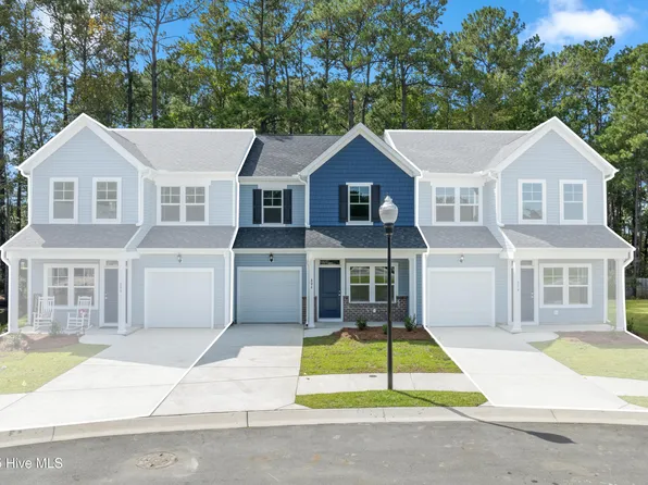 806 Palm Frond Way NW, Calabash, NC 28467