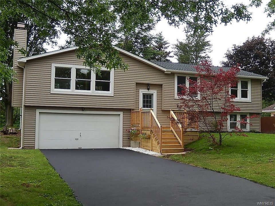 1st image of 58 Green Lake Dr