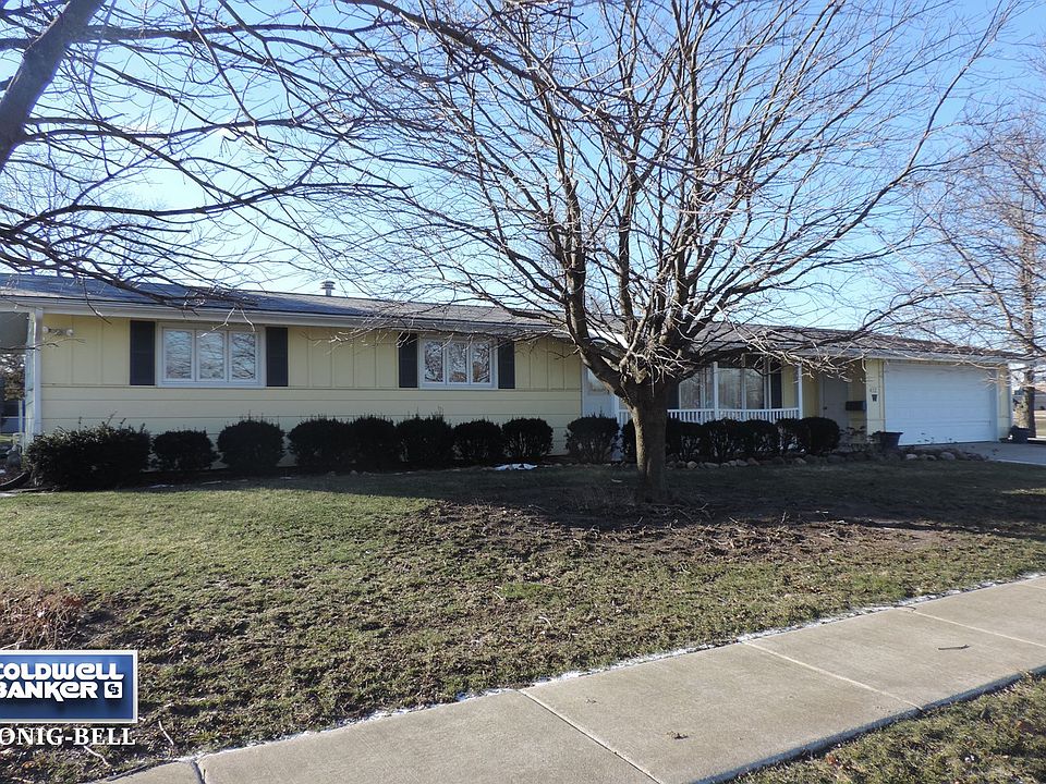 1st image of 412 W Glenview Ln