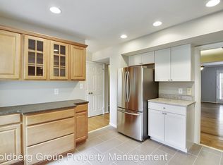 10507 Grove Ridge Pl, N Bethesda, MD 20852