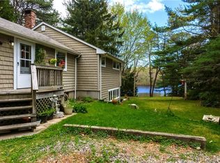 506 Switch Rd, Wood River Junction, RI 02894