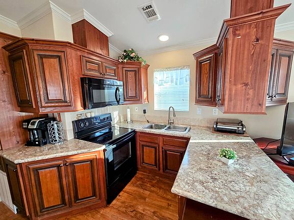 3rd image of 608 County Road 466 #322