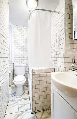 Rented by City Connections Realty | media 16