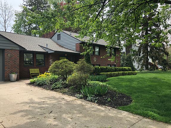 2nd image of 1817 Greenleaf Dr