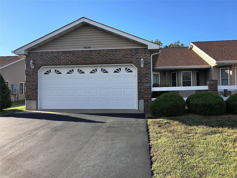 1st image of 1638 Napoleon Dr